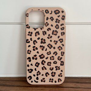 pela | Seashell Leopard iPhone 12/ iPhone 12 Pro Case NWT